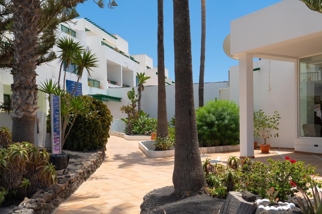 Apartamentos Galeon Playa Costa Teguise Dış mekan fotoğraf